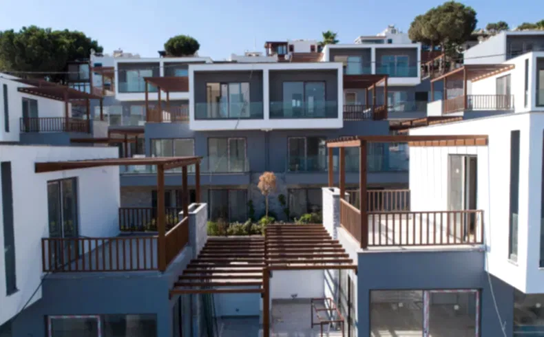 Helis Building - The House